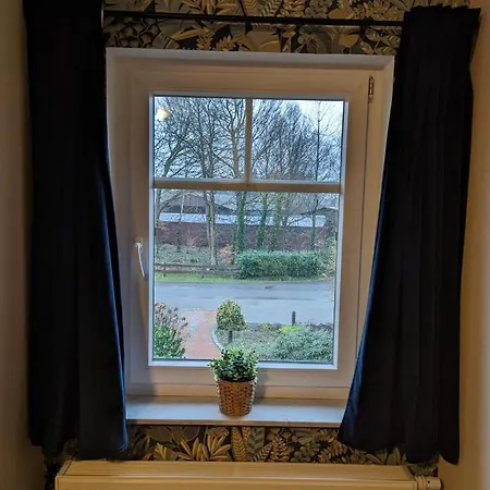 Hotell PaGa - Parkgaststaette Ehrenburg