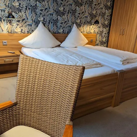 Hotel Paga - Parkgaststaette *