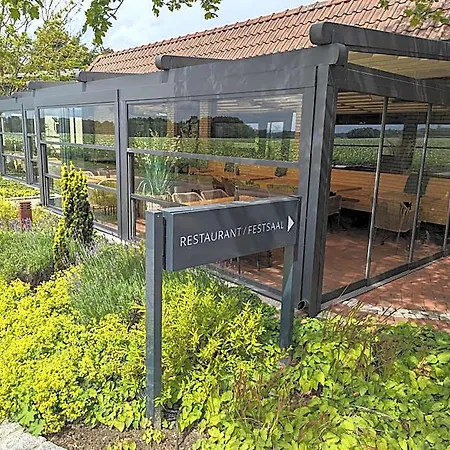 Paga & Restaurant Szálloda Ehrenburg