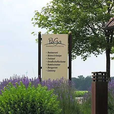 Paga & Restaurant Szálloda